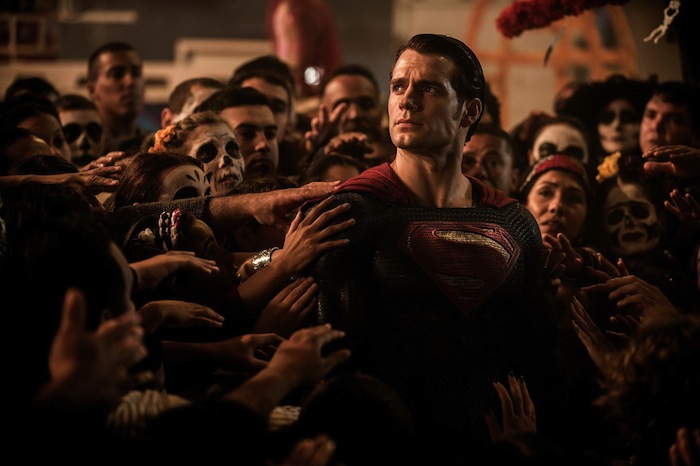 Batman V Superman Dawn Of Justice Full Length Trailer Premieres At Comic Con Midroad Movie Review